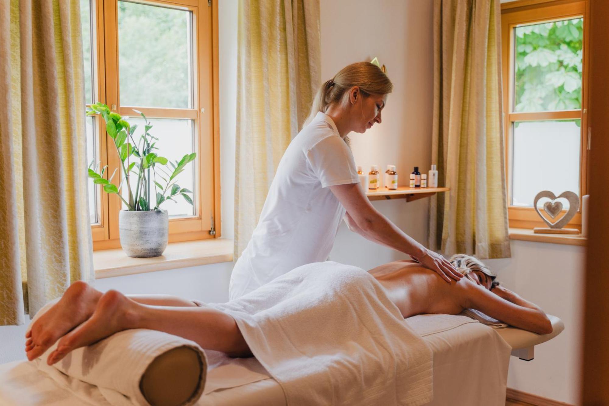 Relax- & Wanderhotel Poppengut هينترستودر المظهر الخارجي الصورة