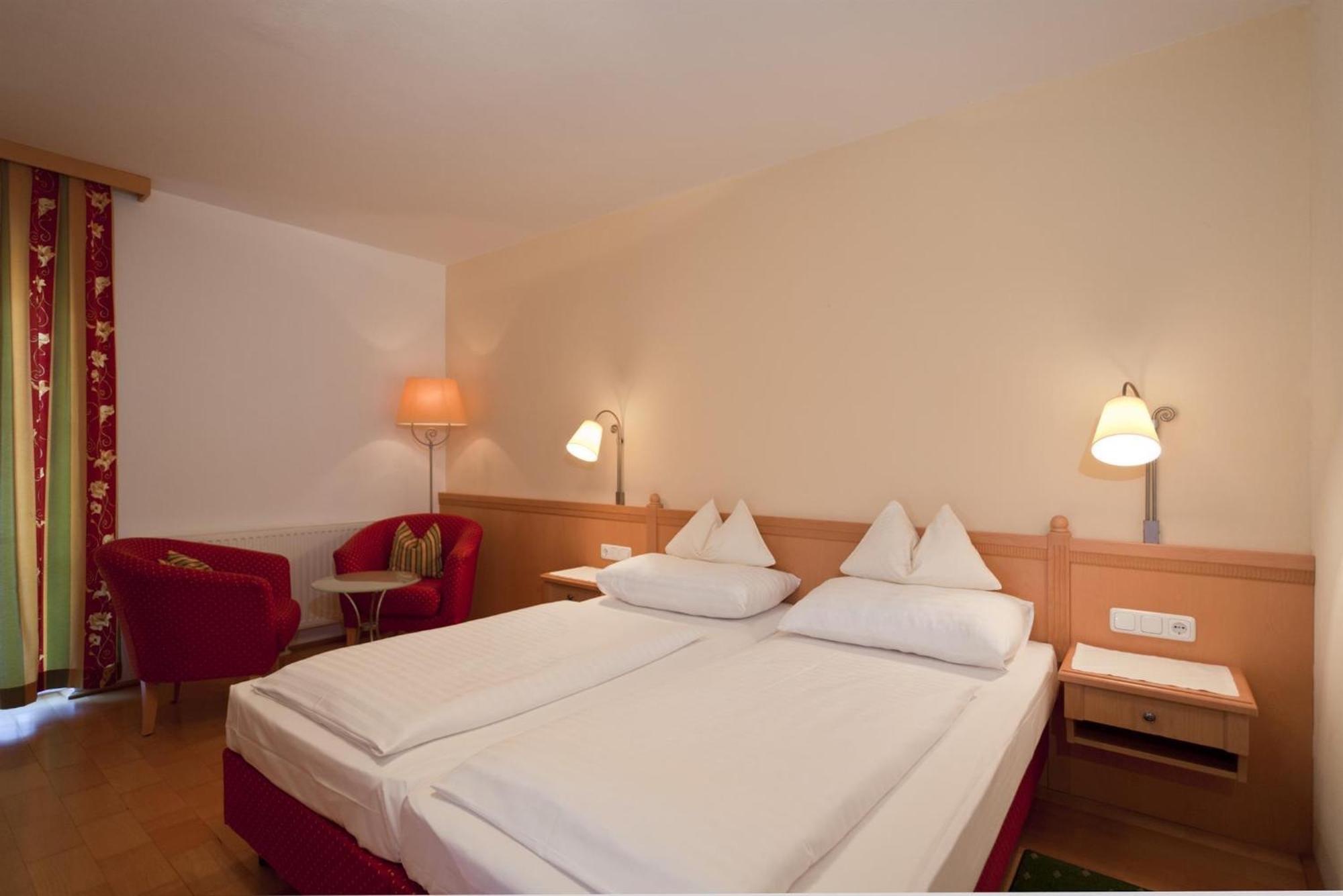 Relax- & Wanderhotel Poppengut هينترستودر المظهر الخارجي الصورة
